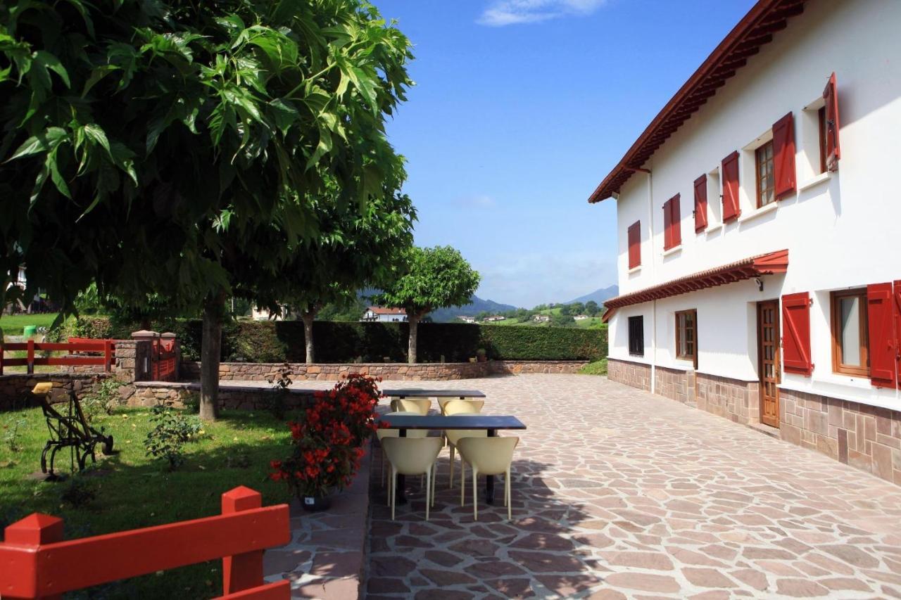 Apartamentos Armua Zugarramurdi Exterior photo