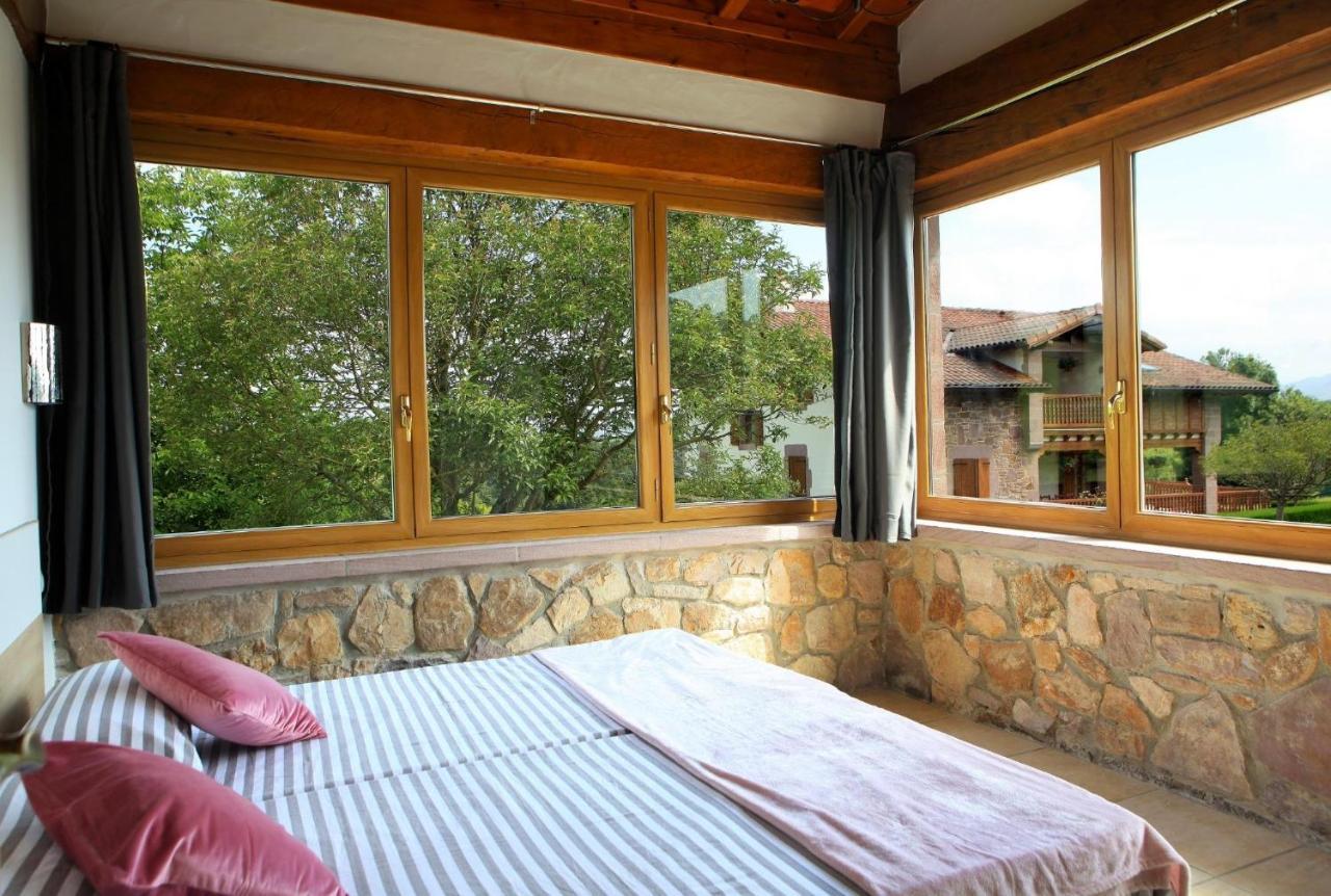 Apartamentos Armua Zugarramurdi Exterior photo